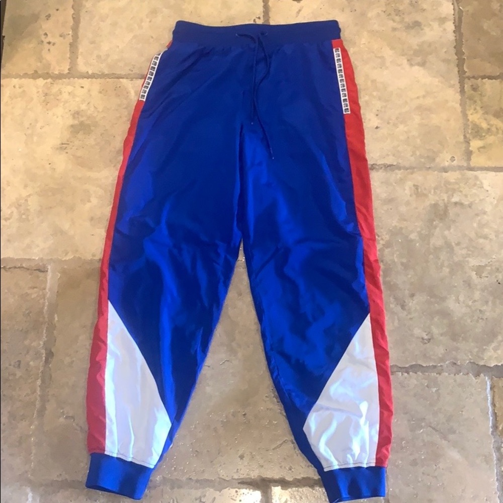 Baggy mesh joggers